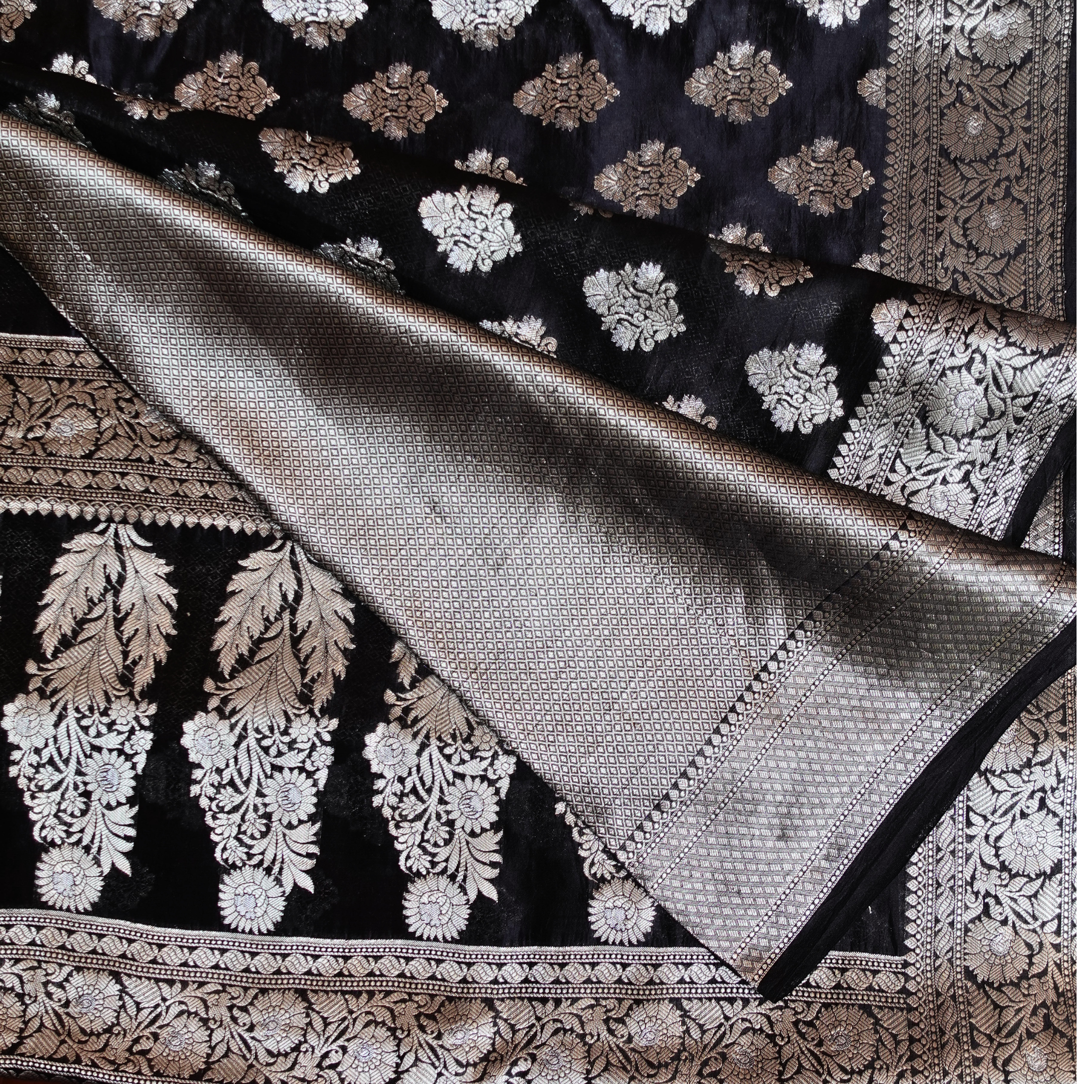 Midnight Bloom - Black Banarasi Saree