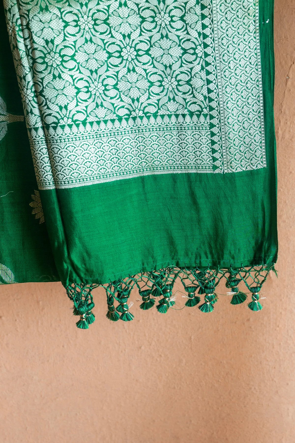 Banarasi Silk Sarees - Emerald Green