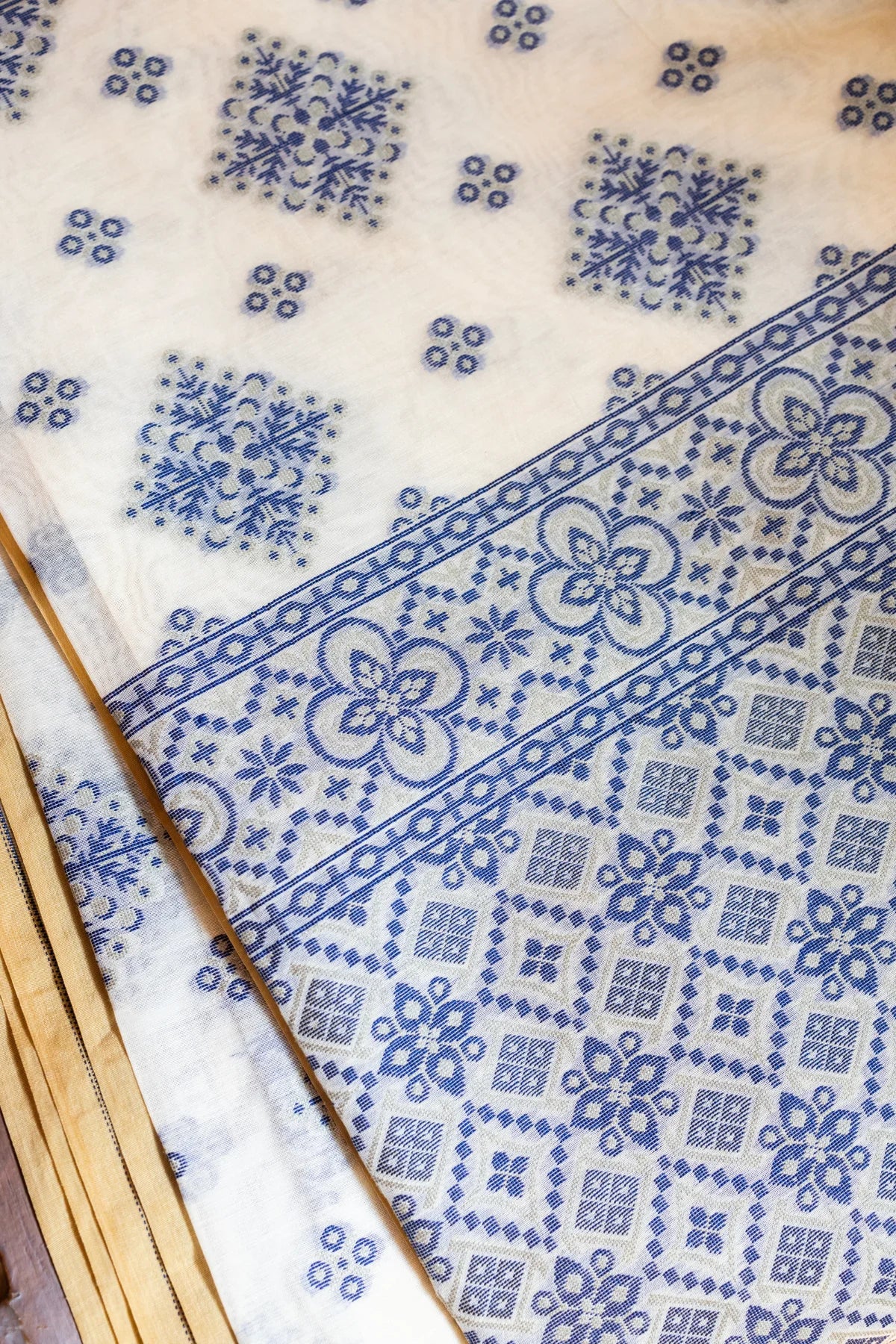 Banarasi Cotton Sarees - white&blue