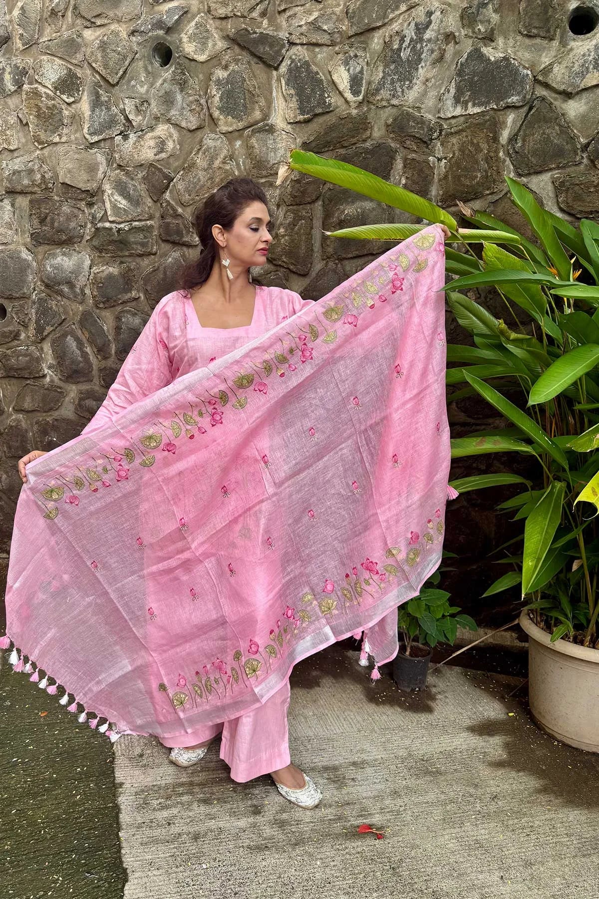 Linen Co-Ord Sets with Delicate Embroidery - Pastel Pink