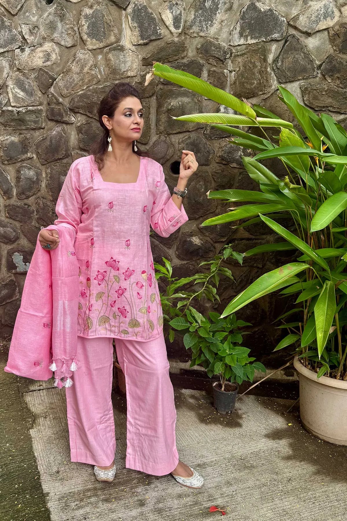 Linen Co-Ord Sets with Delicate Embroidery - Pastel Pink