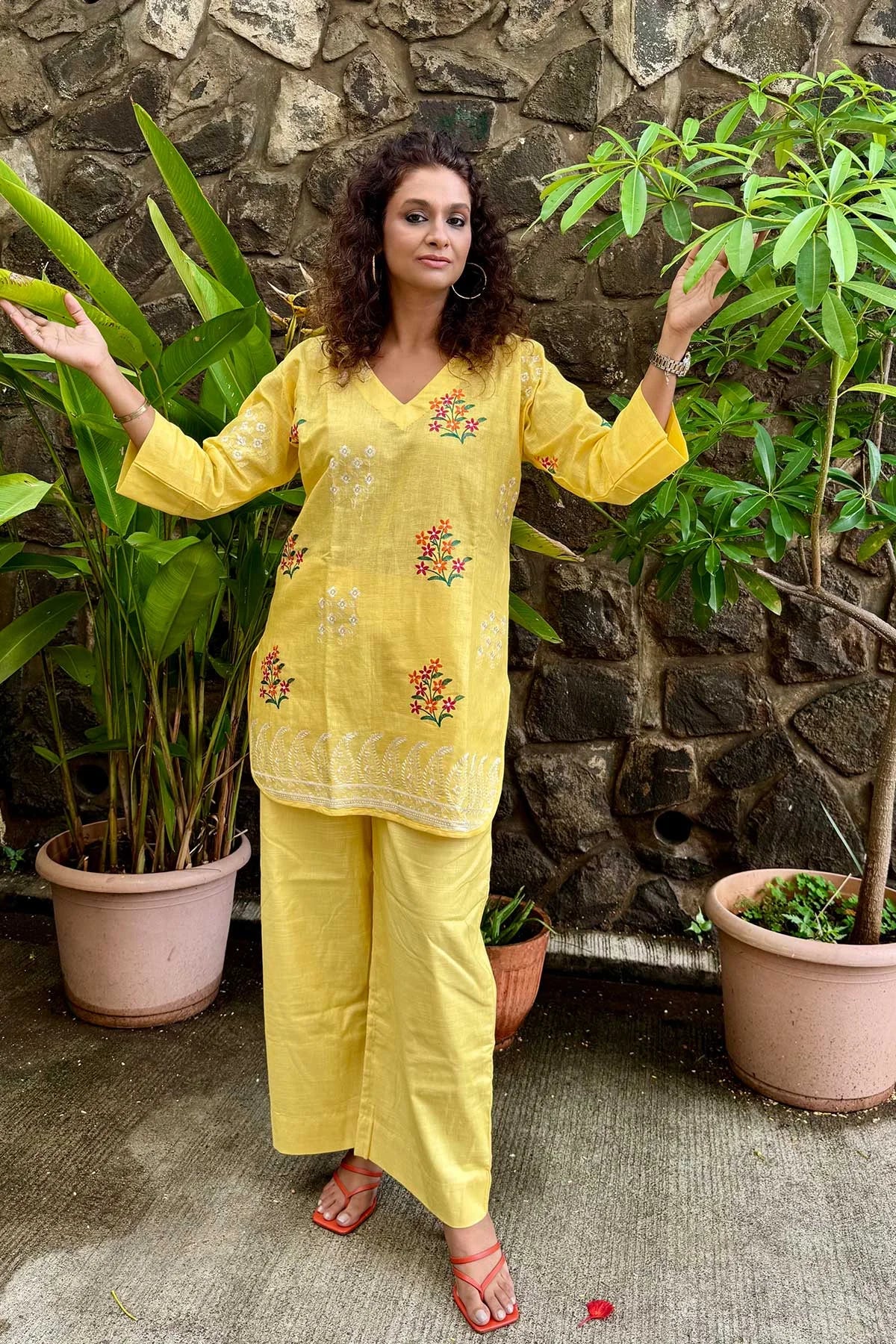 Linen Co-Ord Sets with Delicate Embroidery - Pastel Yellow