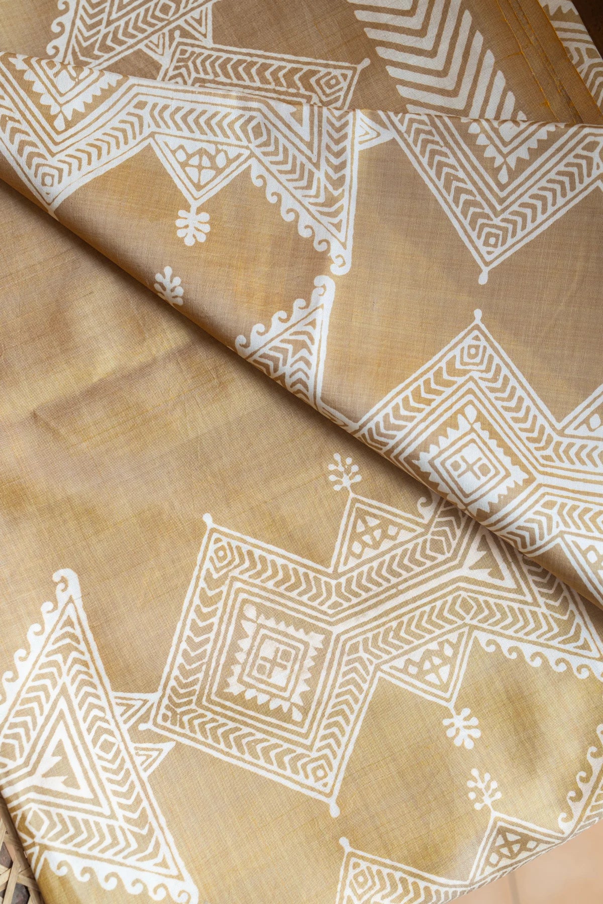 Ivory Mosaic - Bishnupuri Silk