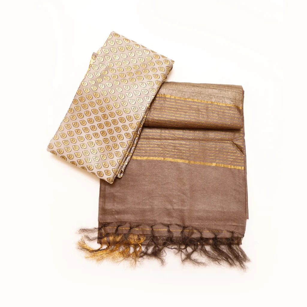 Mug Silk Saree Brown with Contrast Brocade Banarasi Silk Blouse Fabric